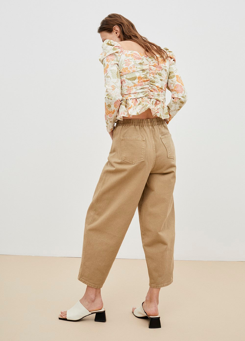 Gabriella Woman Pant Oliva Claro